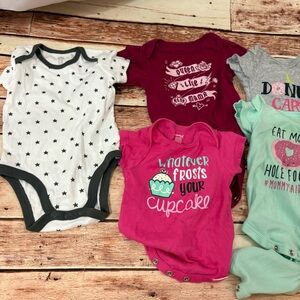 Assorted Baby Onesies Bodysuits 3-6 months